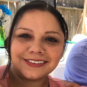 Meet your Posher, Ana